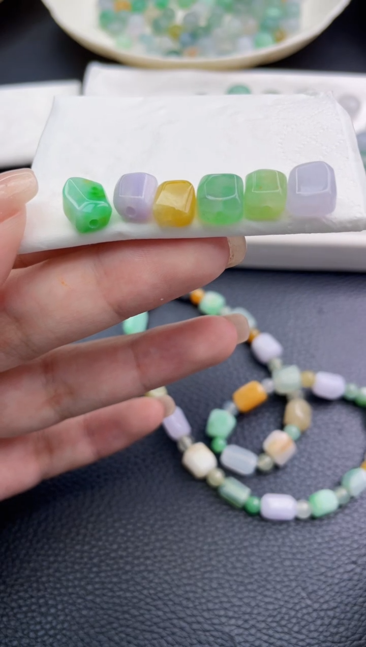 定制翡翠未镶嵌波***密珠子