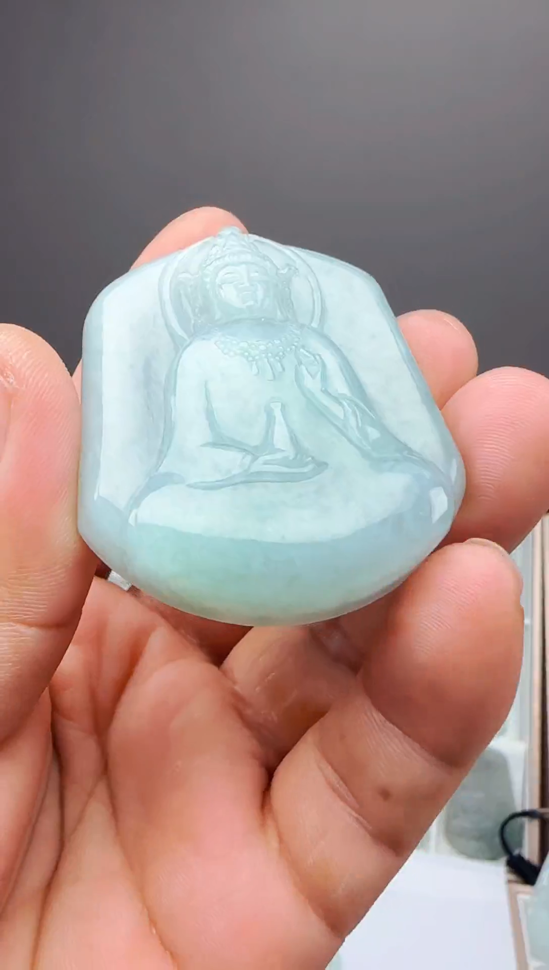 【闪购商品】翡翠颈饰未镶嵌天然A货翡翠