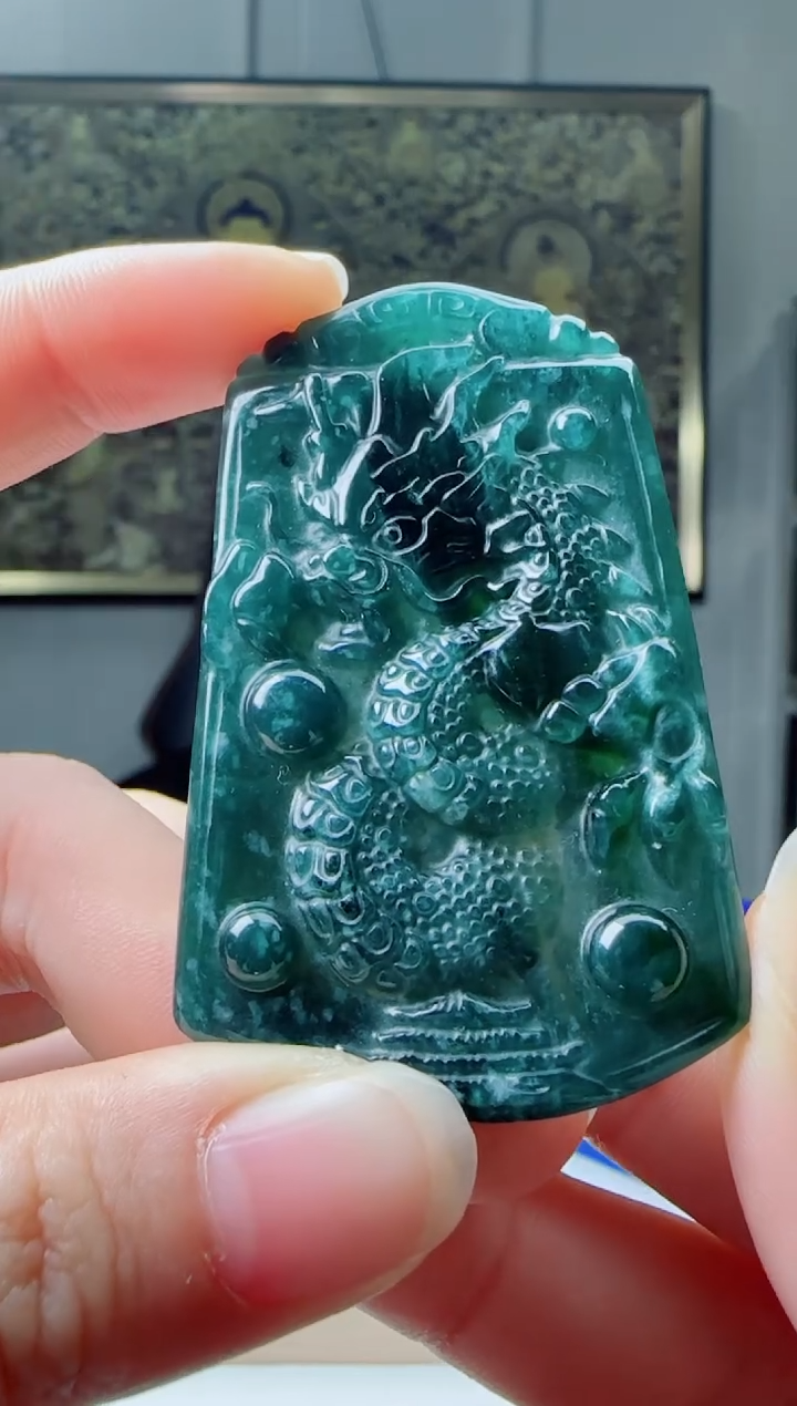 【闪购商品】翡翠颈饰未镶嵌······11111111111