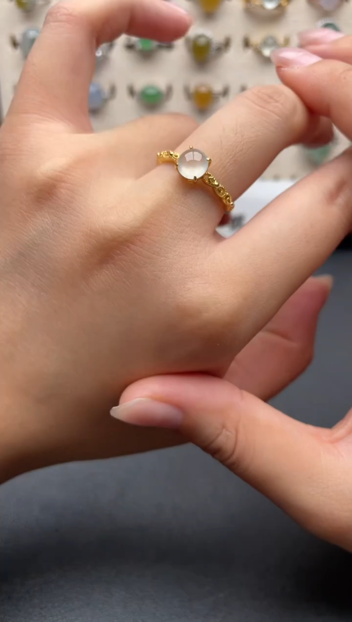 银S925镶嵌戒指翡翠一物一证一礼盒