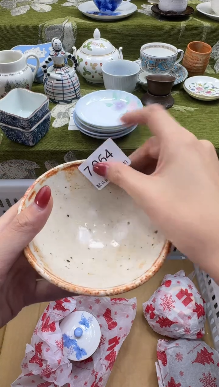 瓷片A****玲瓷片   7 064