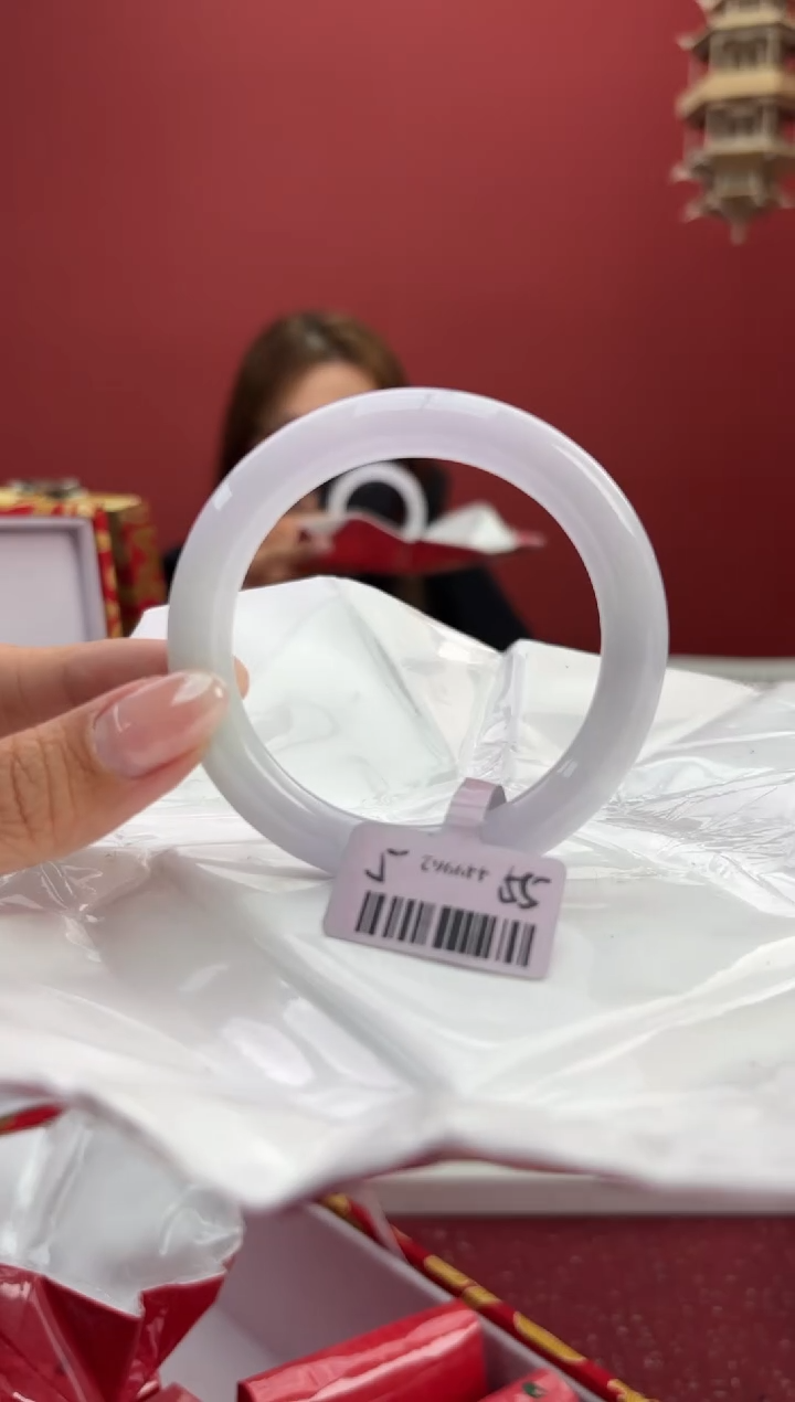 【闪购商品】翡翠手镯（圆镯）未镶嵌2手镯