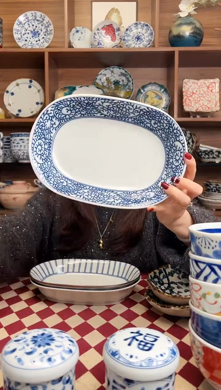 【闪购商品】瓷片蛸唐草紋 24cmカレー鉢