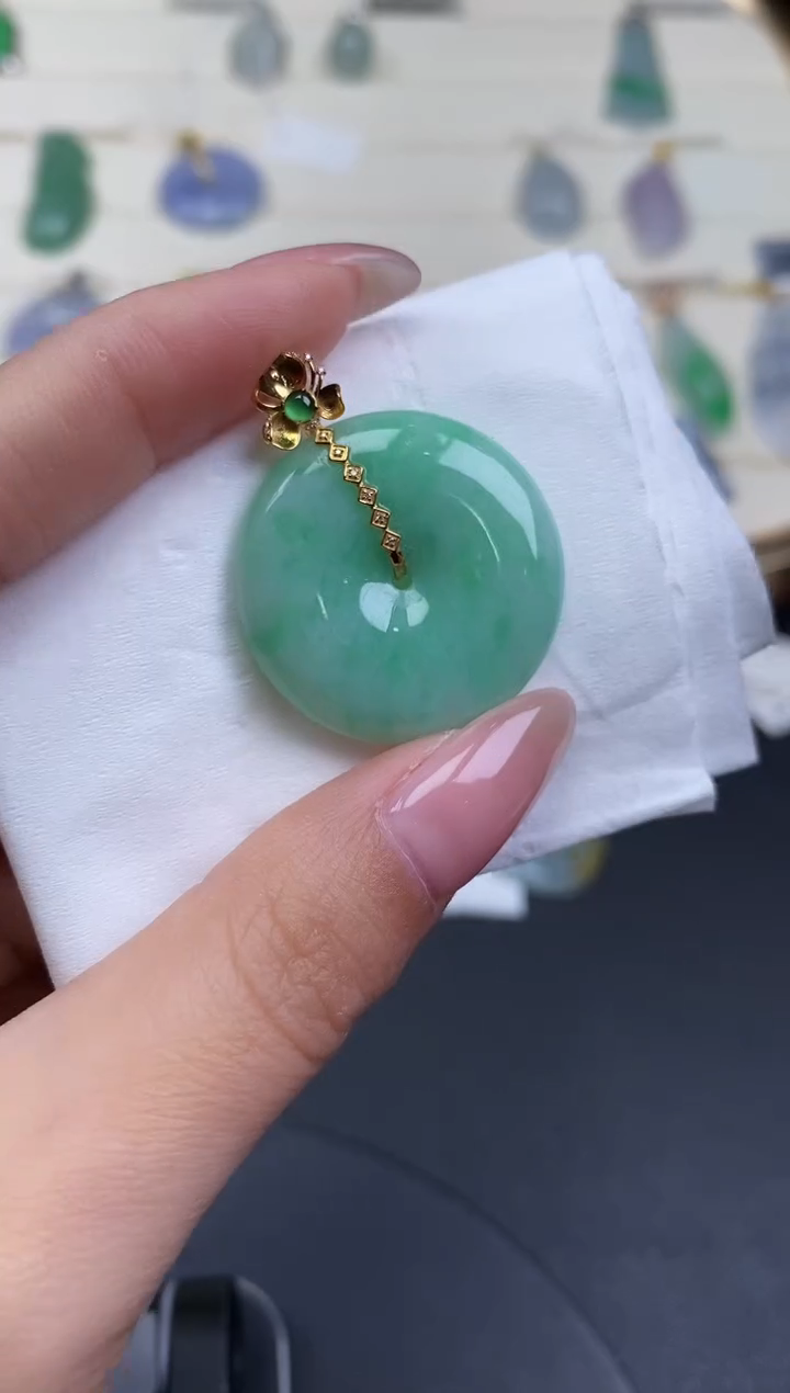 吊坠(不含链)18K金镶嵌翡翠平安扣18K金扣镶嵌@@CMT