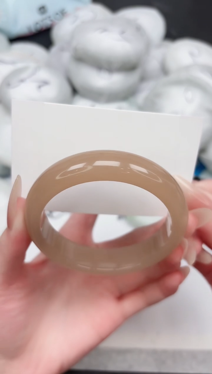 未镶嵌手镯石英质玉246-60.2