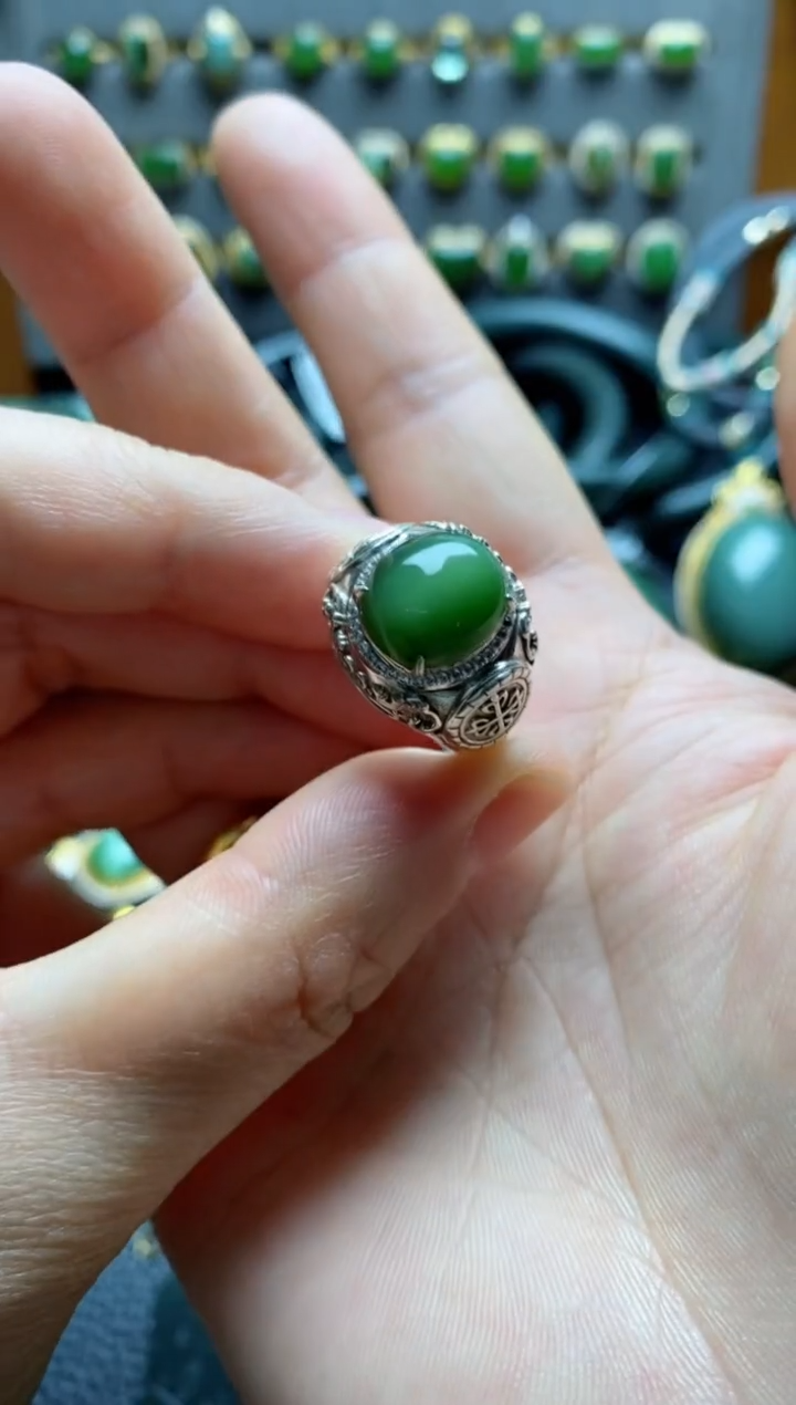 【闪购商品】和田玉16圈口银S925镶嵌戒指