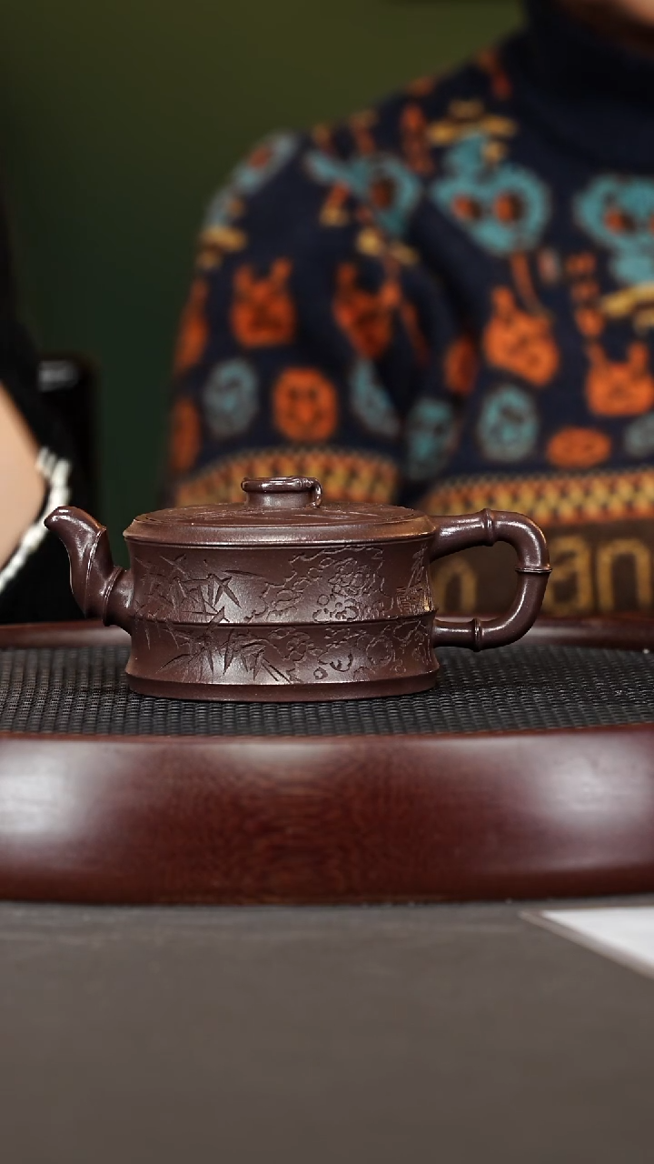 茶壶紫砂34QYJ一节竹段 枣红泥250cc