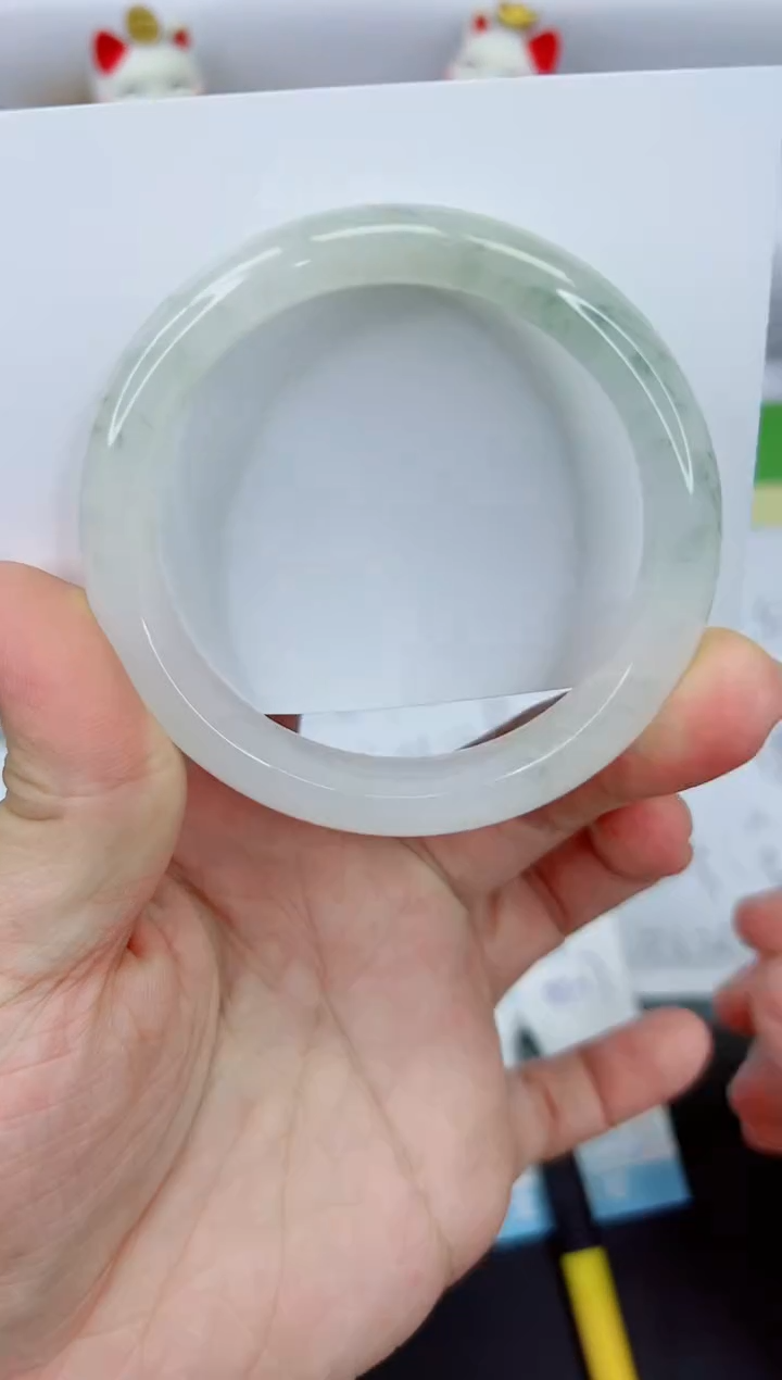 【闪购商品】石英质玉手镯未镶嵌602-56.6