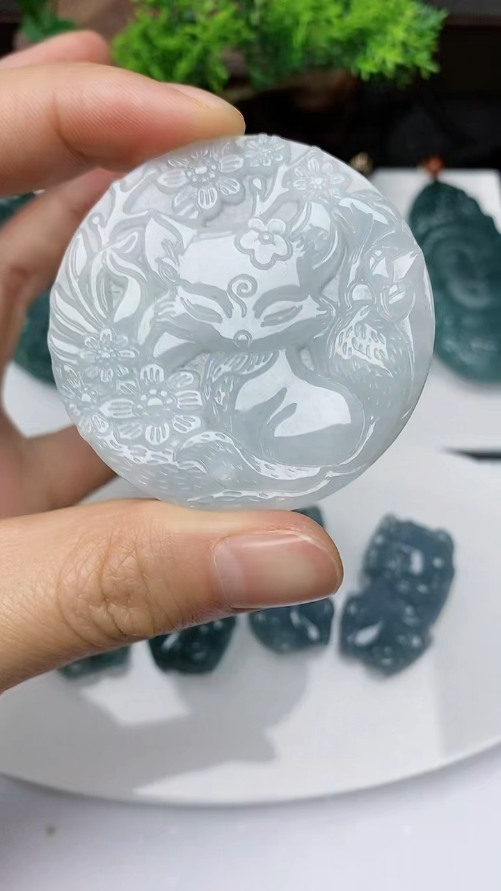 【闪购商品】翡翠颈饰未镶嵌