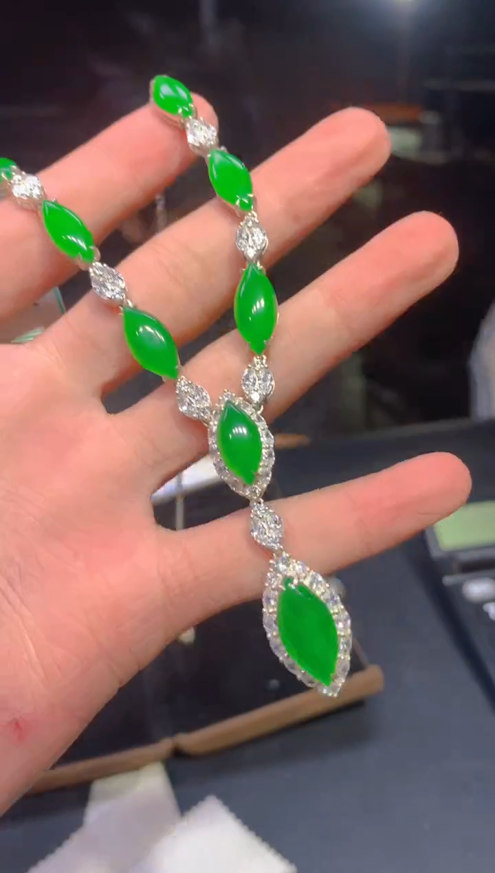 【闪购商品】定制翡翠未镶嵌92定制翡翠.多样性发货-发其一