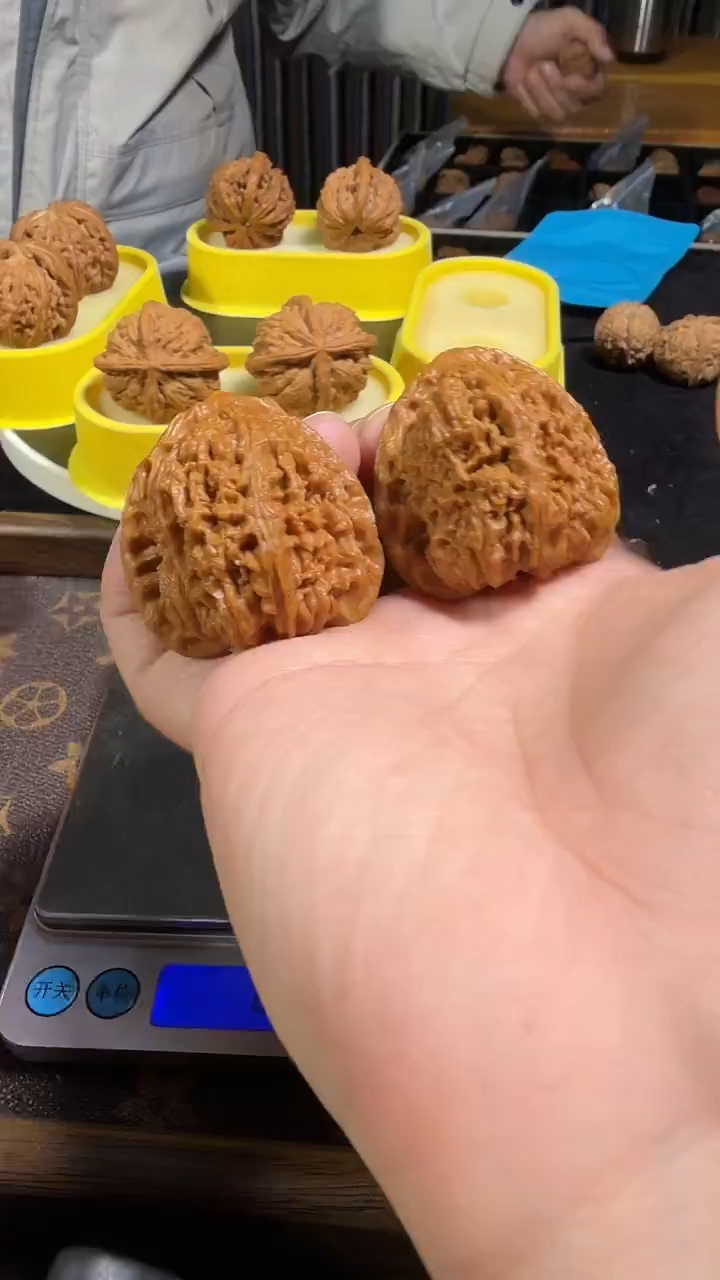 把件文玩核桃42.5尺全品南疆石