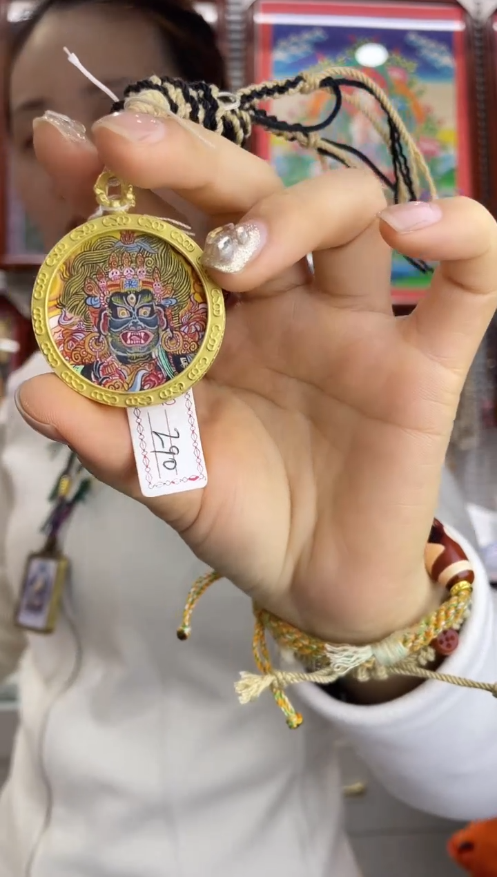 吊坠纯手绘唐卡（非质量问题不退不换）黑老师