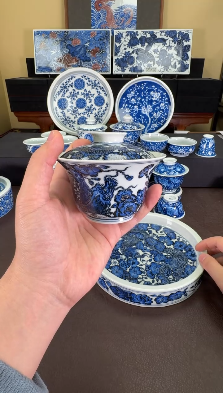 【闪购商品】瓷片羿器窑穿花龙马蹄盖碗