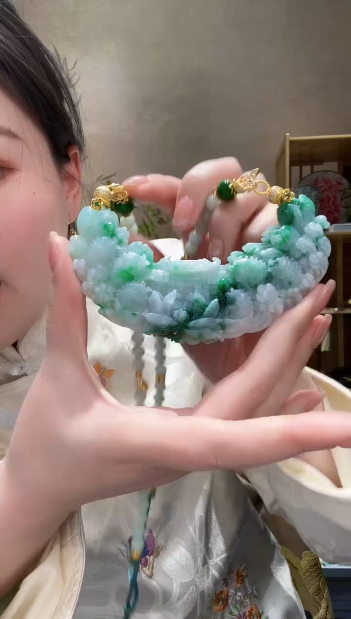 【闪购商品】翡翠颈饰未镶嵌吊坠