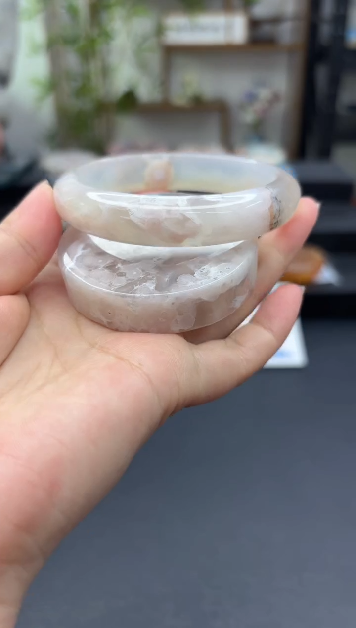 【闪购商品】石英质玉手镯未镶嵌C179(60圈赠送镯心)