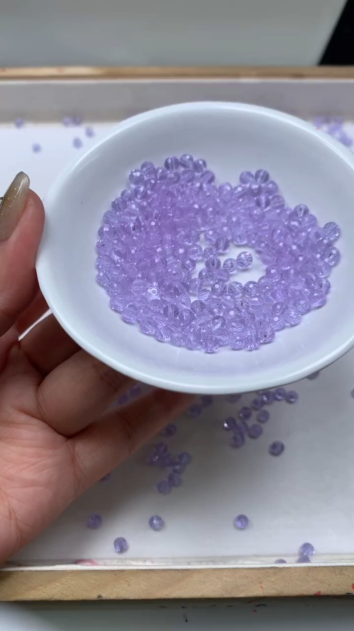 未镶嵌珠宝半成品水晶A1884 维多利亚切面4mm50个6.8元