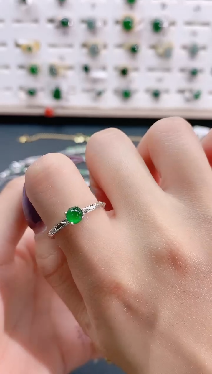 【闪购商品】翡翠戒指银S925镶嵌天然翡翠