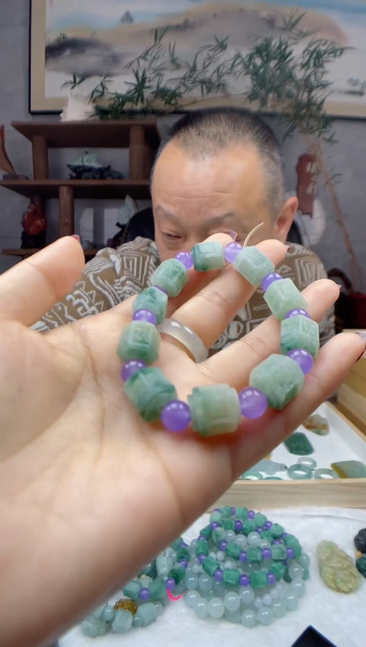 【闪购商品】定制翡翠未镶嵌手串