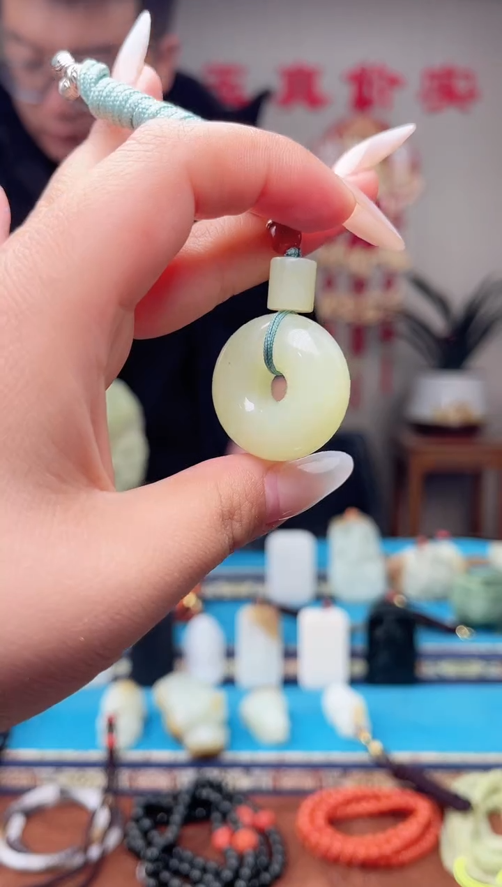 【闪购商品】和田玉挂件未镶嵌1