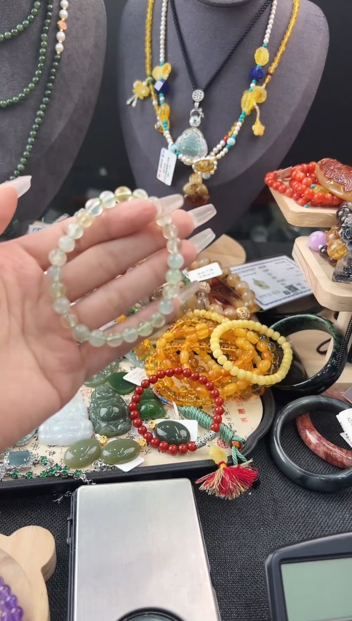 玛瑙/玉髓手串未镶嵌手串