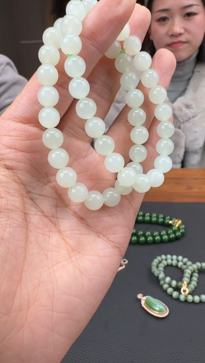 【闪购商品】和田玉63未镶嵌1.23八戒多样性拍一发一