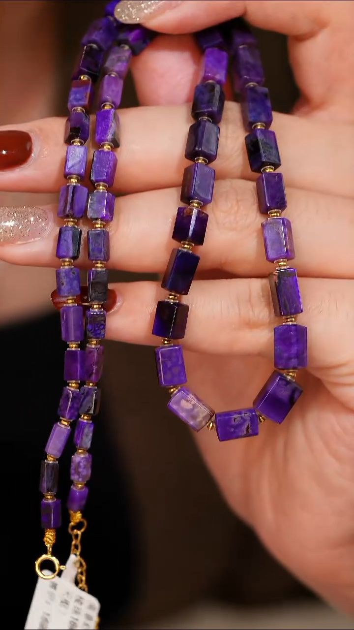 苏纪石（舒俱来）未镶嵌颈饰AZB8808