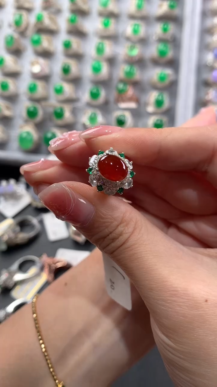 【闪购商品】定制翡翠未镶嵌缅甸A货翡翠 福利放漏款 2.24