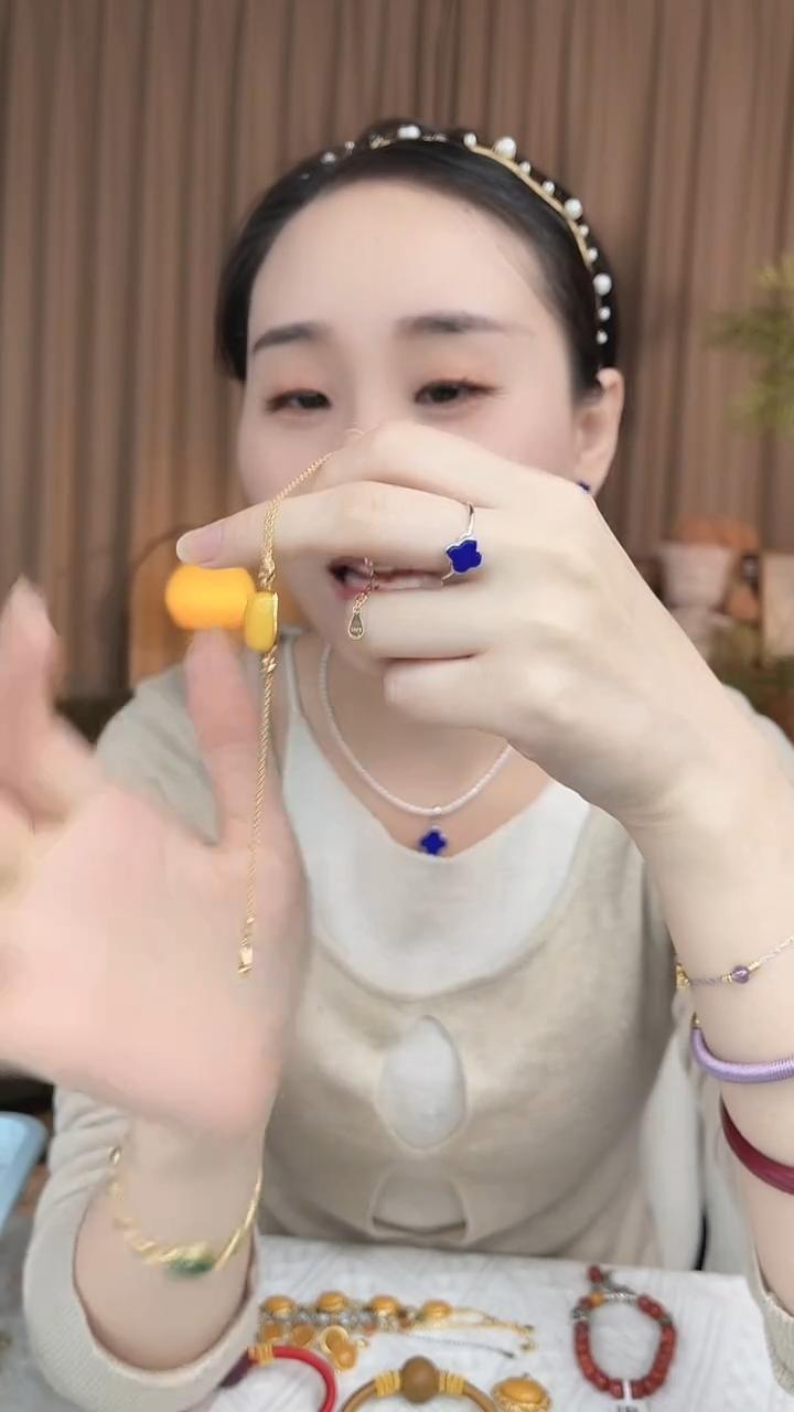 银S925镶嵌手镯淡水珍珠表带款蜜腊手链