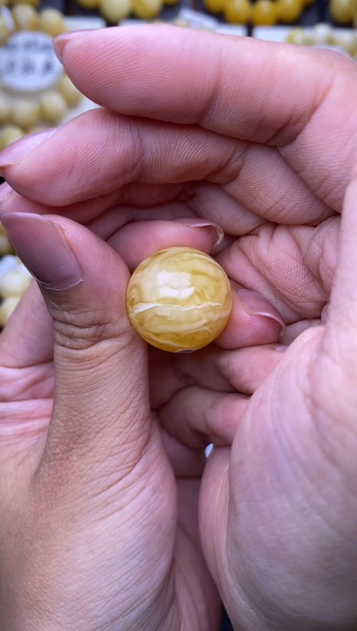 裸石琥珀未镶嵌大小姐珠宝57