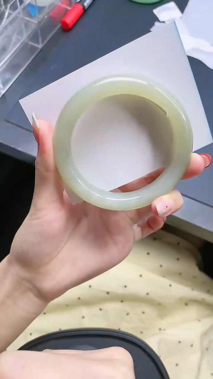 石英质玉手镯未镶嵌21