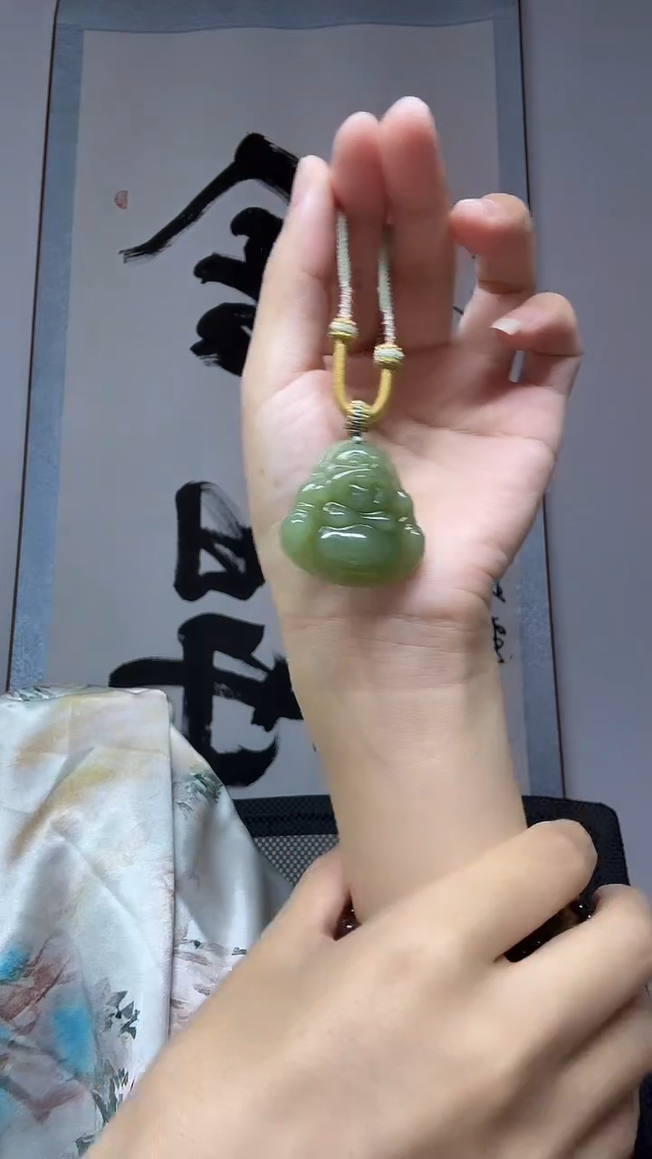 和田玉未镶嵌颈饰和田玉佛公