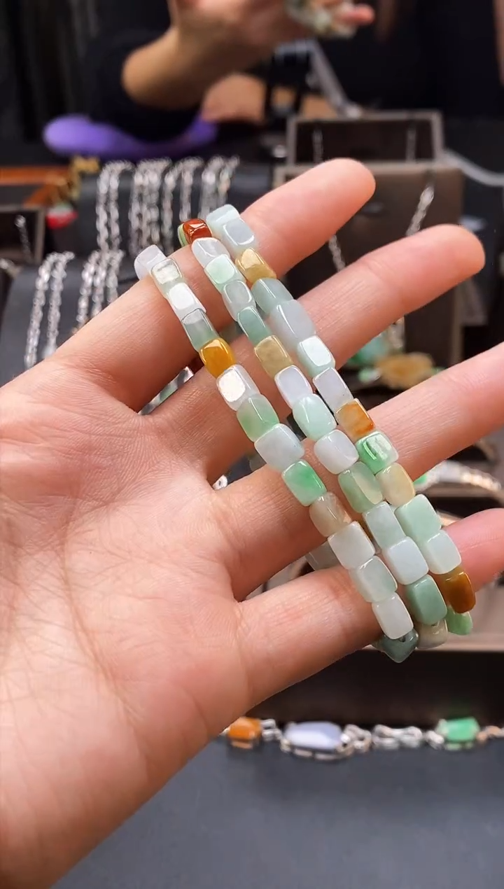 颈饰未镶嵌翡翠多样性发一0837