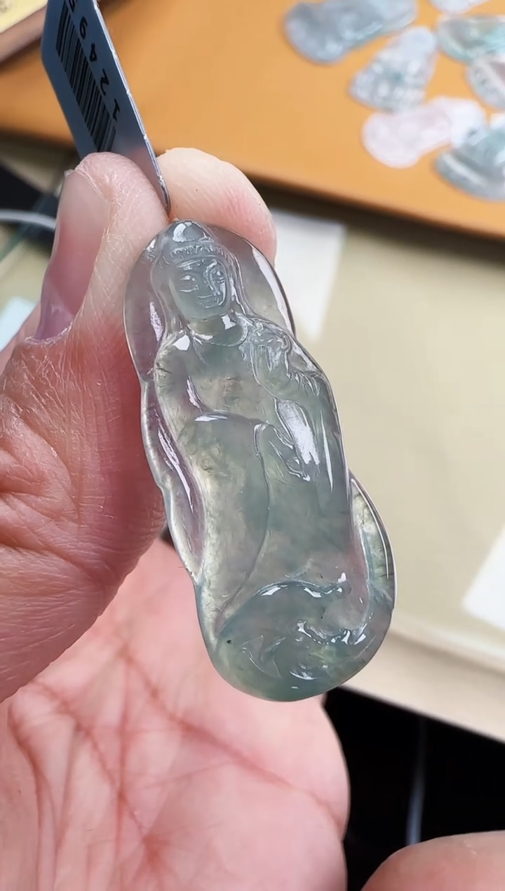 【闪购商品】翡翠颈饰未镶嵌缅甸天然翡翠