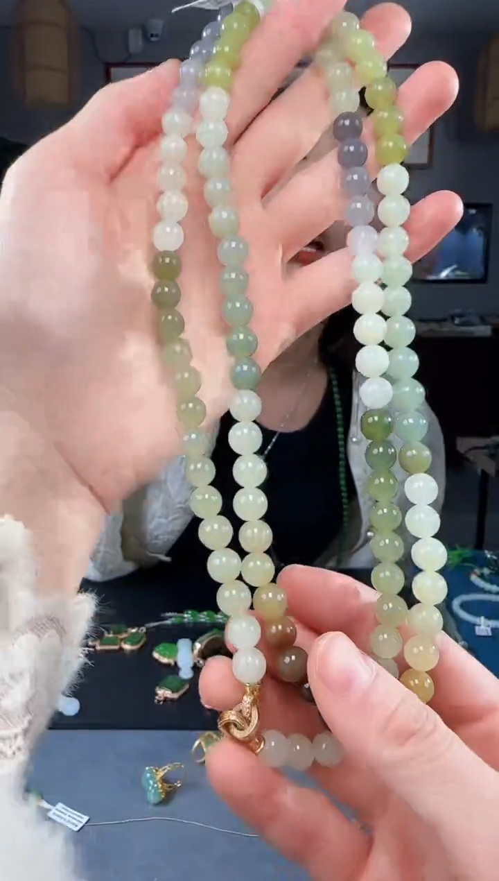 【闪购商品】和田玉颈饰未镶嵌1