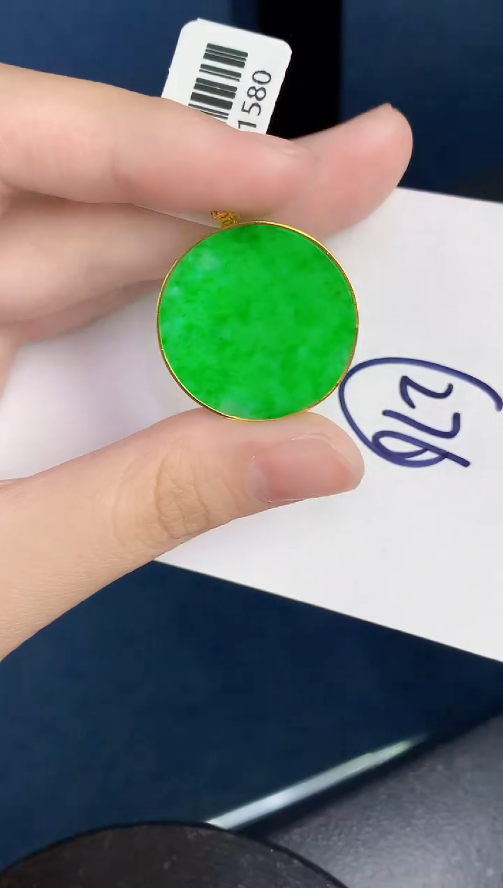 【闪购商品】翡翠颈饰18K金镶嵌000000000