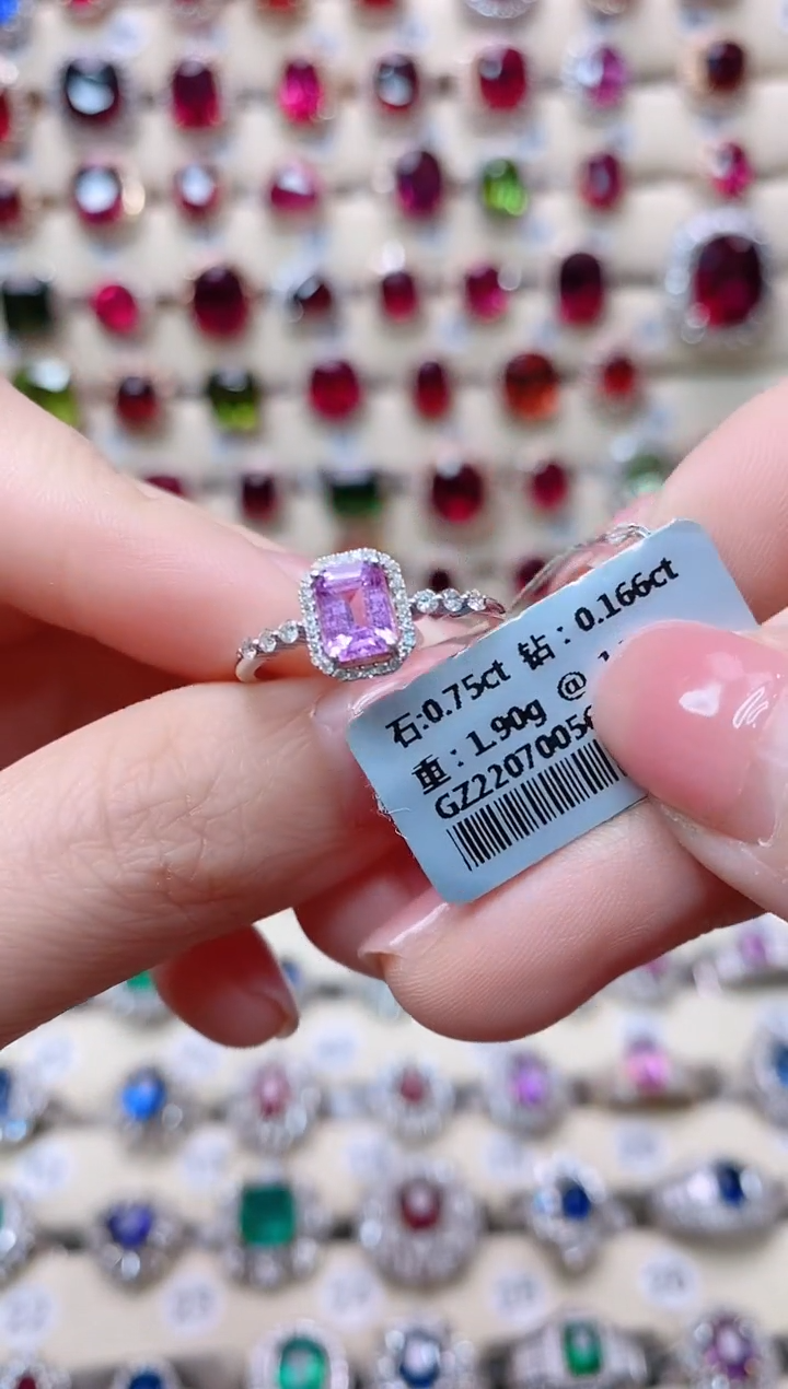 【闪购商品】彩色蓝宝石18K金戒指18K金镶嵌1