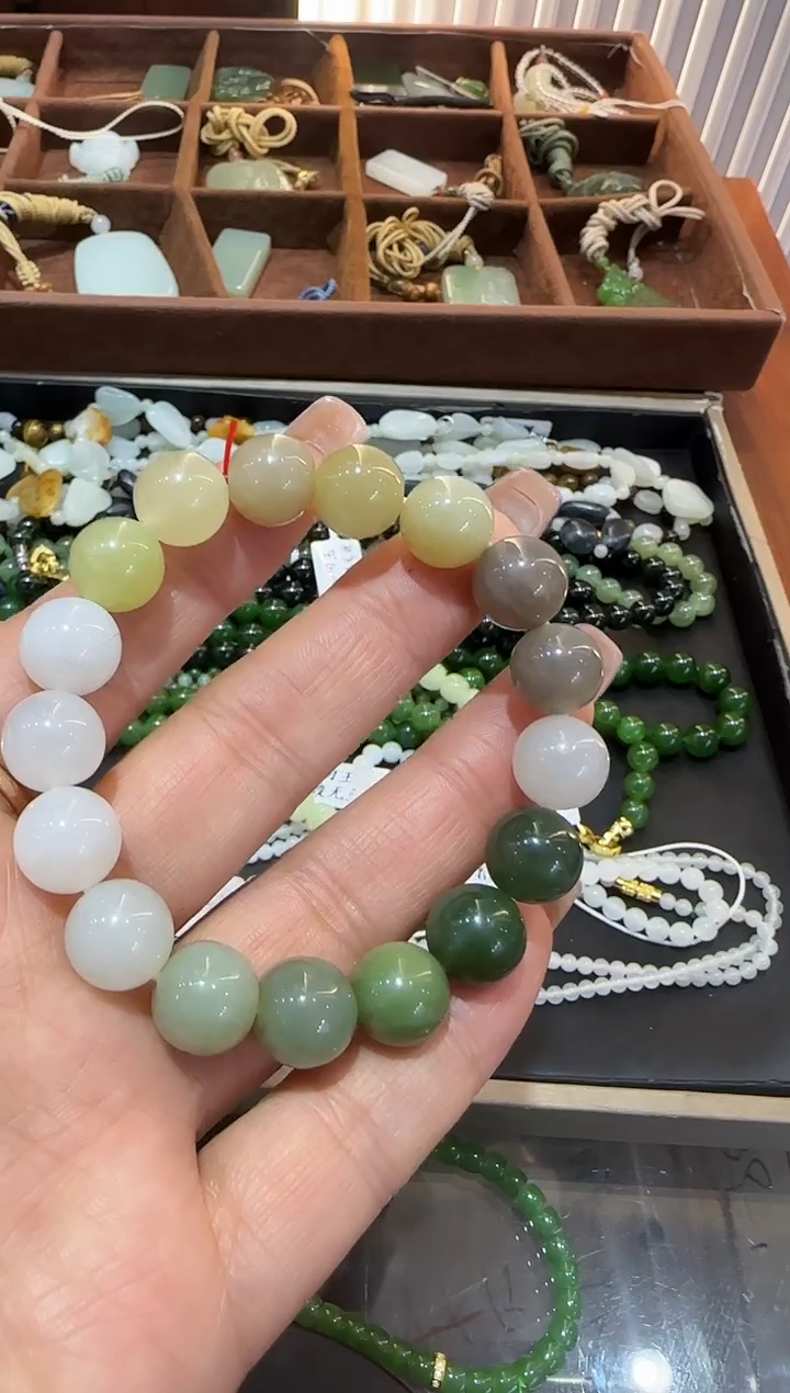 未镶嵌和田玉挂件 【宏1225】45