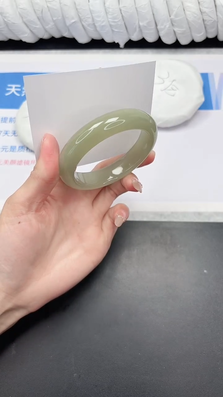 未镶嵌手镯石英质玉11-58.6DKDK