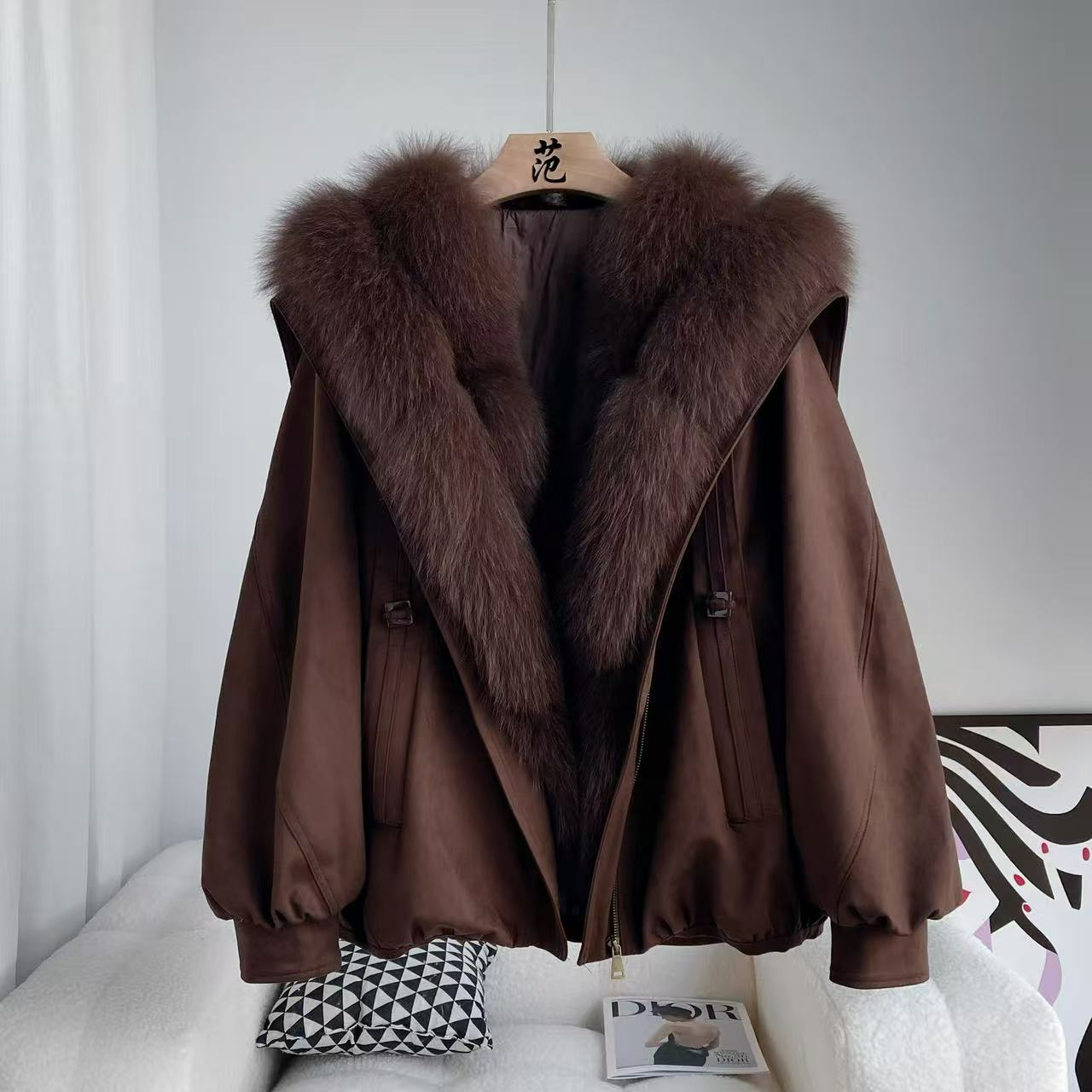 5917#时尚气质大毛领短款夹棉外套女2025冬季新款洋气显瘦外套