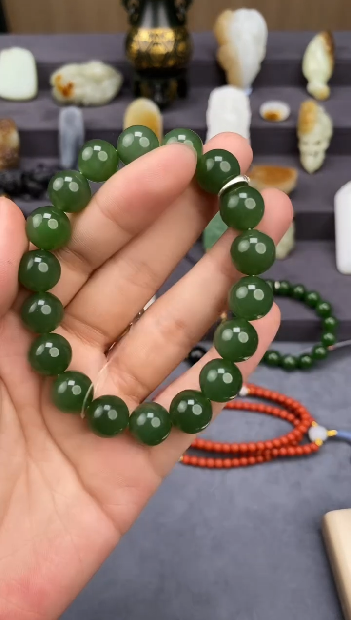 【闪购商品】和田玉-未镶嵌12mm碧玉圆珠手串