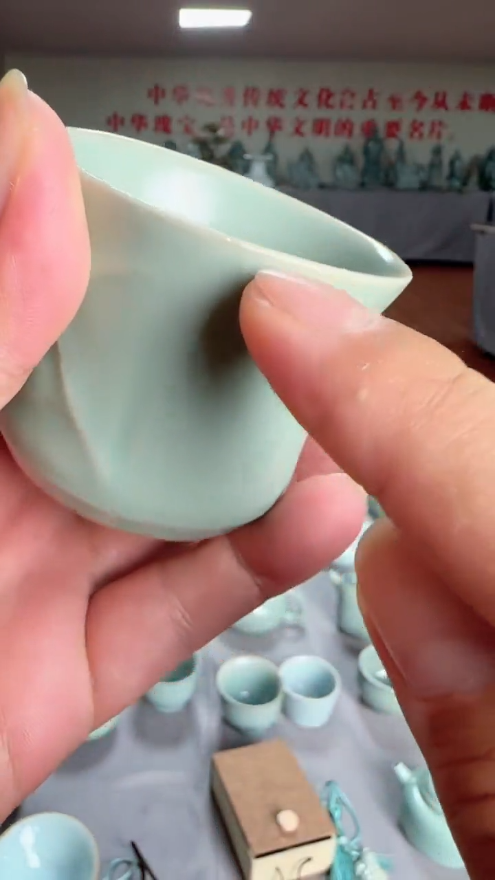 其它舞钢汝瓷产品  竹节杯