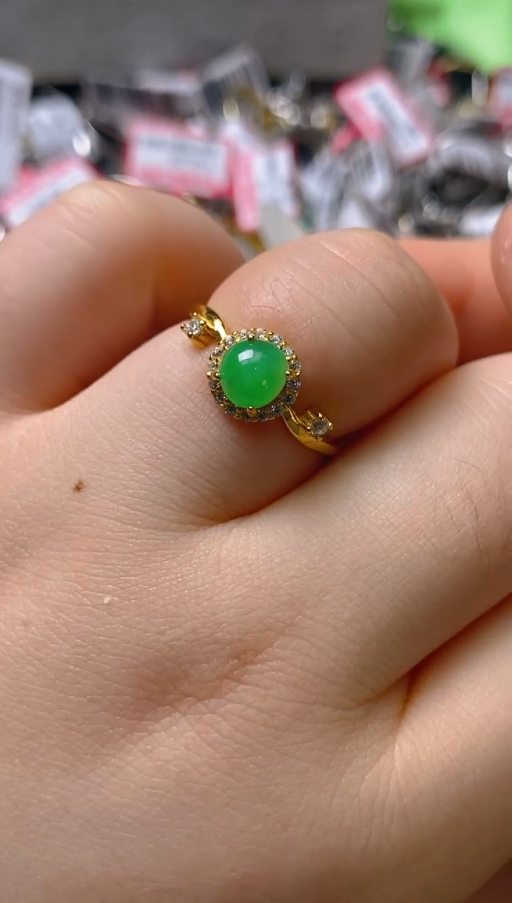 银S925镶嵌戒指翡翠百内无证书