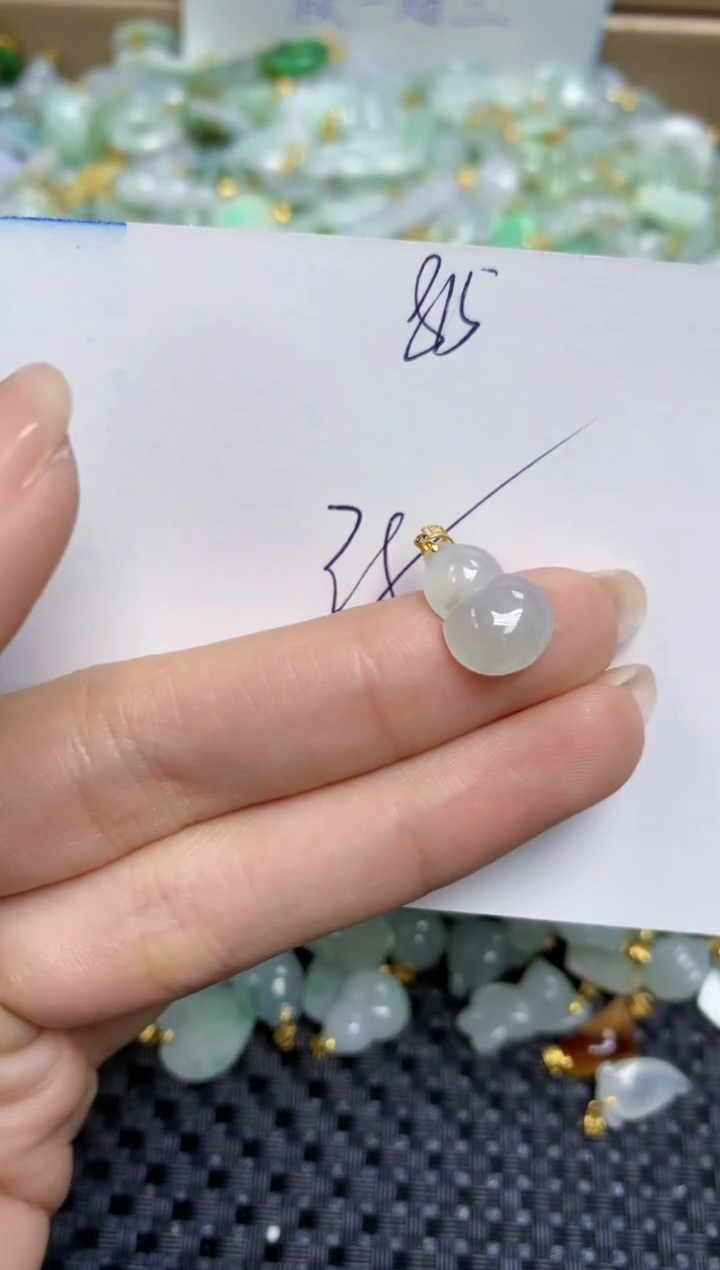 【闪购商品】翡翠颈饰18K金镶嵌天然缅甸A货翡翠