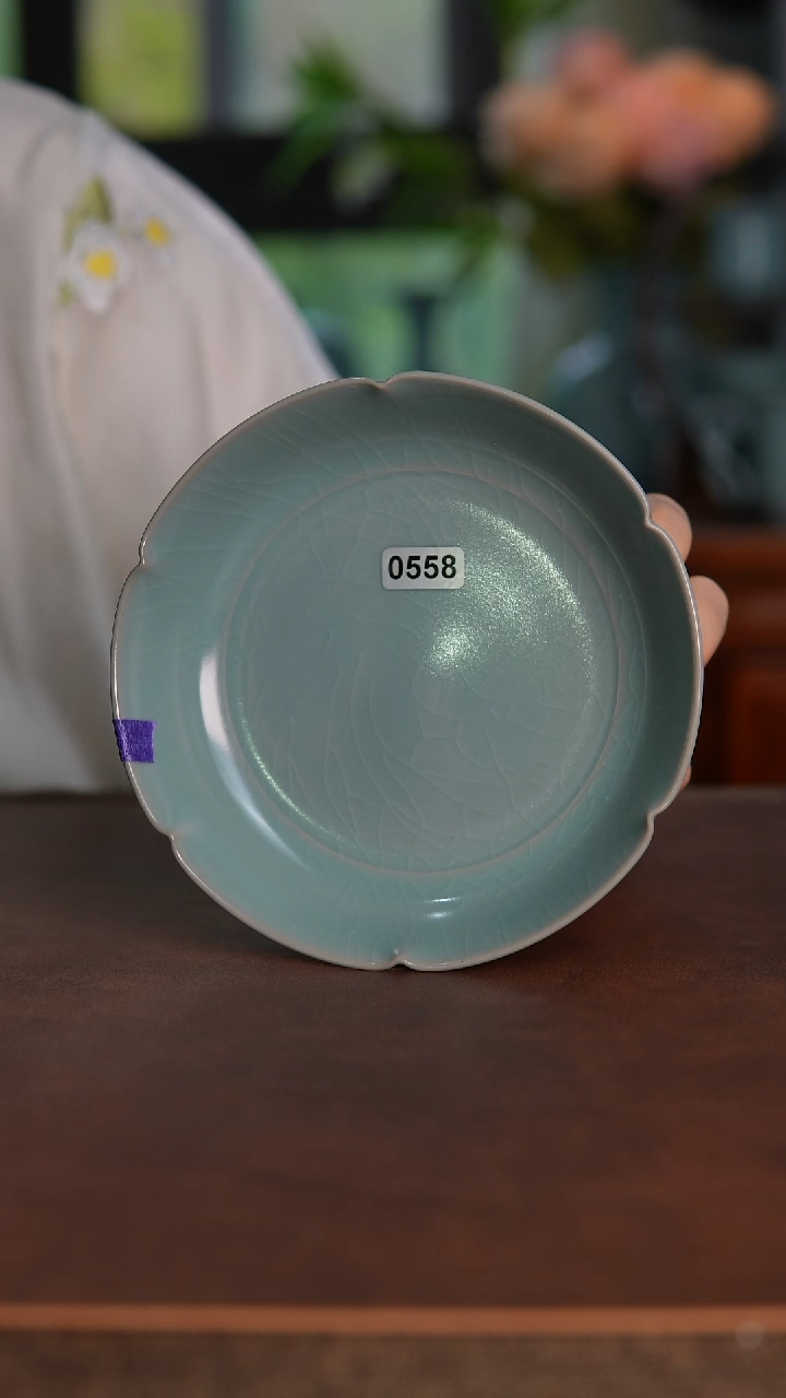摆件0558天青釉手工花口洗14cm