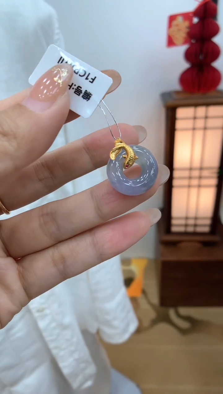 【闪购商品】翡翠吊坠(不含链)18K金镶嵌甜甜圈吊坠