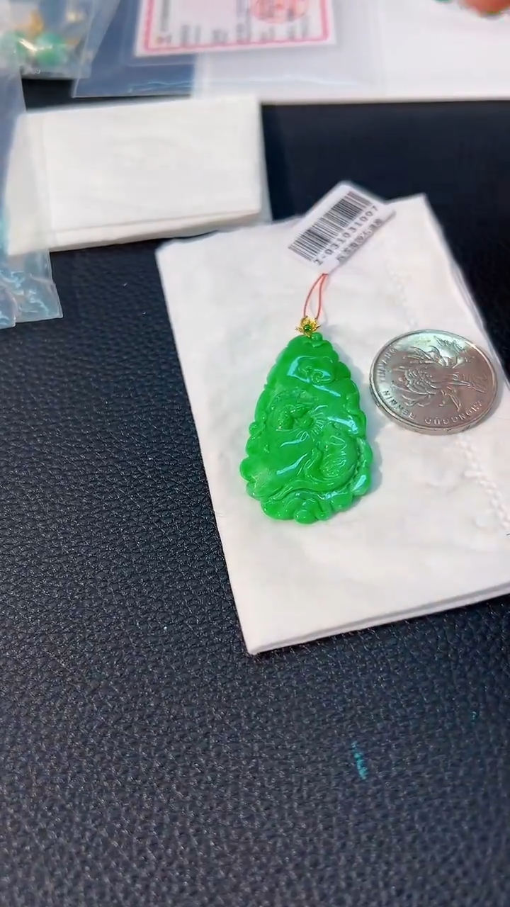 颈饰18K金镶嵌翡翠 缅料A货/支持复检/一件