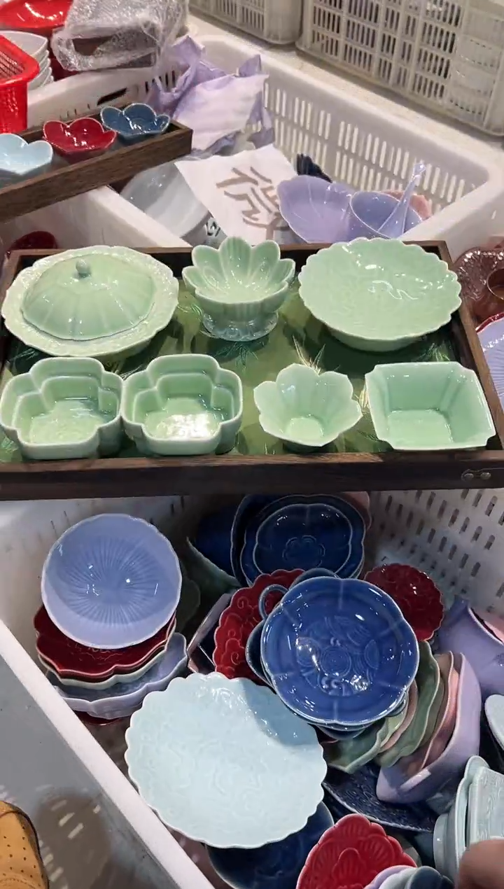 瓷片瓷正品果碟 带托盘布垫