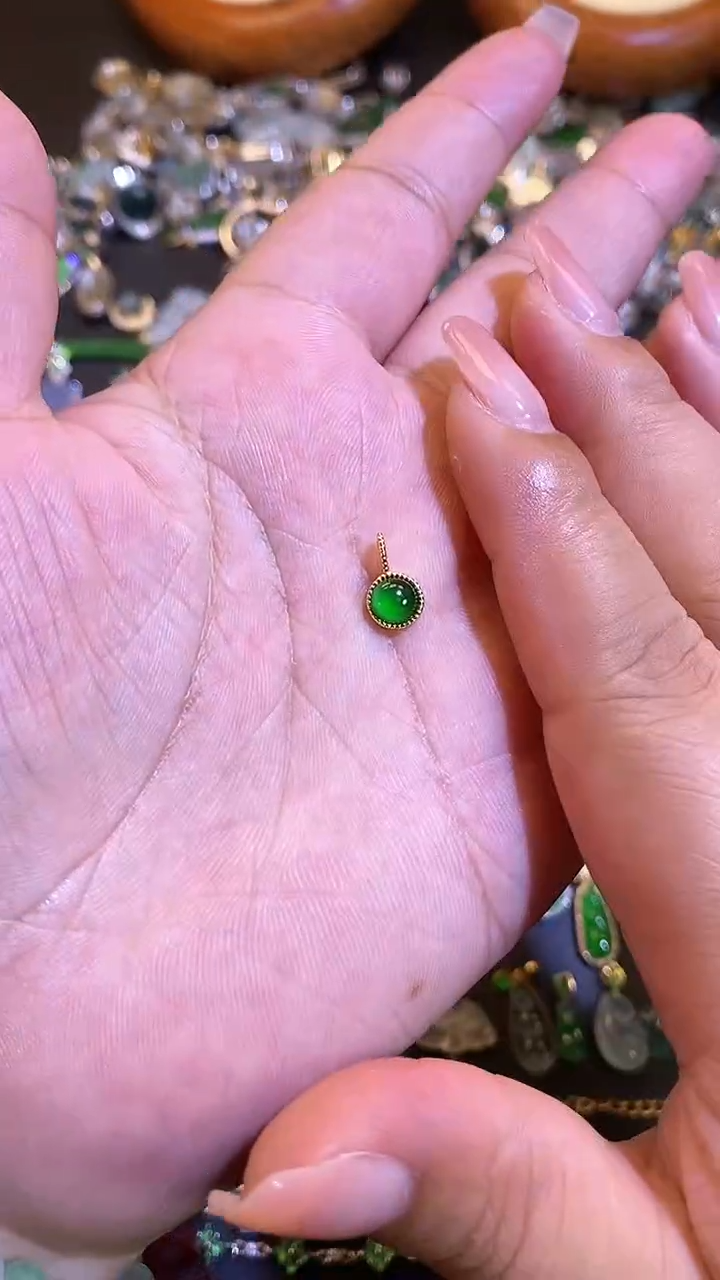 【闪购商品】翡翠吊坠(不含链)银S925镶嵌1