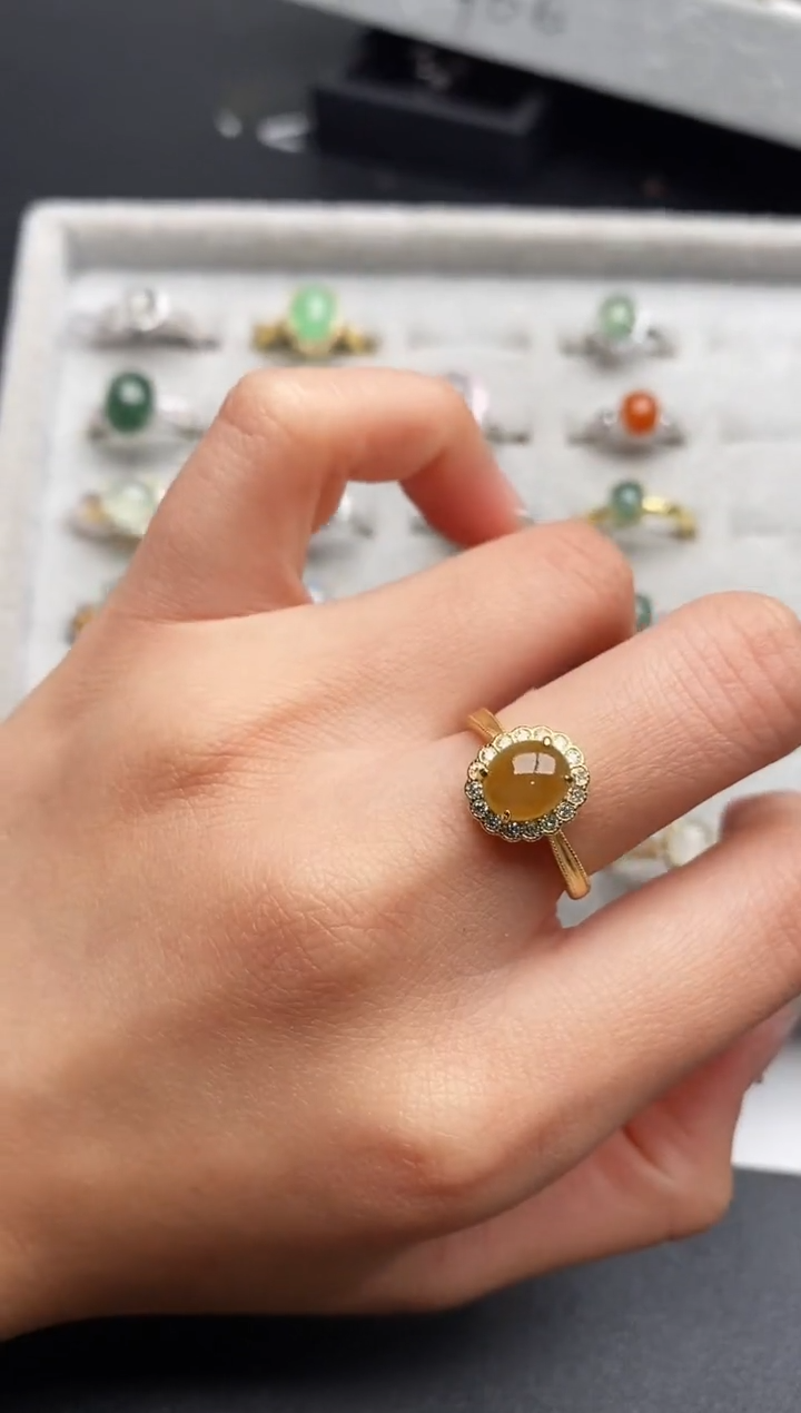 【闪购商品】翡翠戒指银S925镶嵌88888888+3