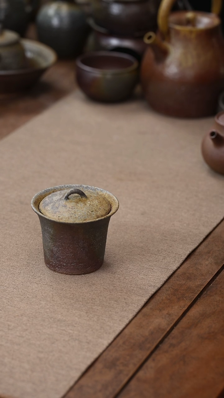 茶壶紫砂瑕疵马蹄盖碗